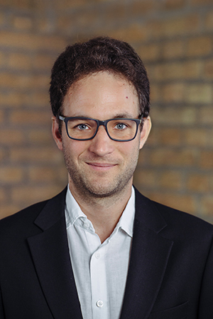 Daniel Dezseny